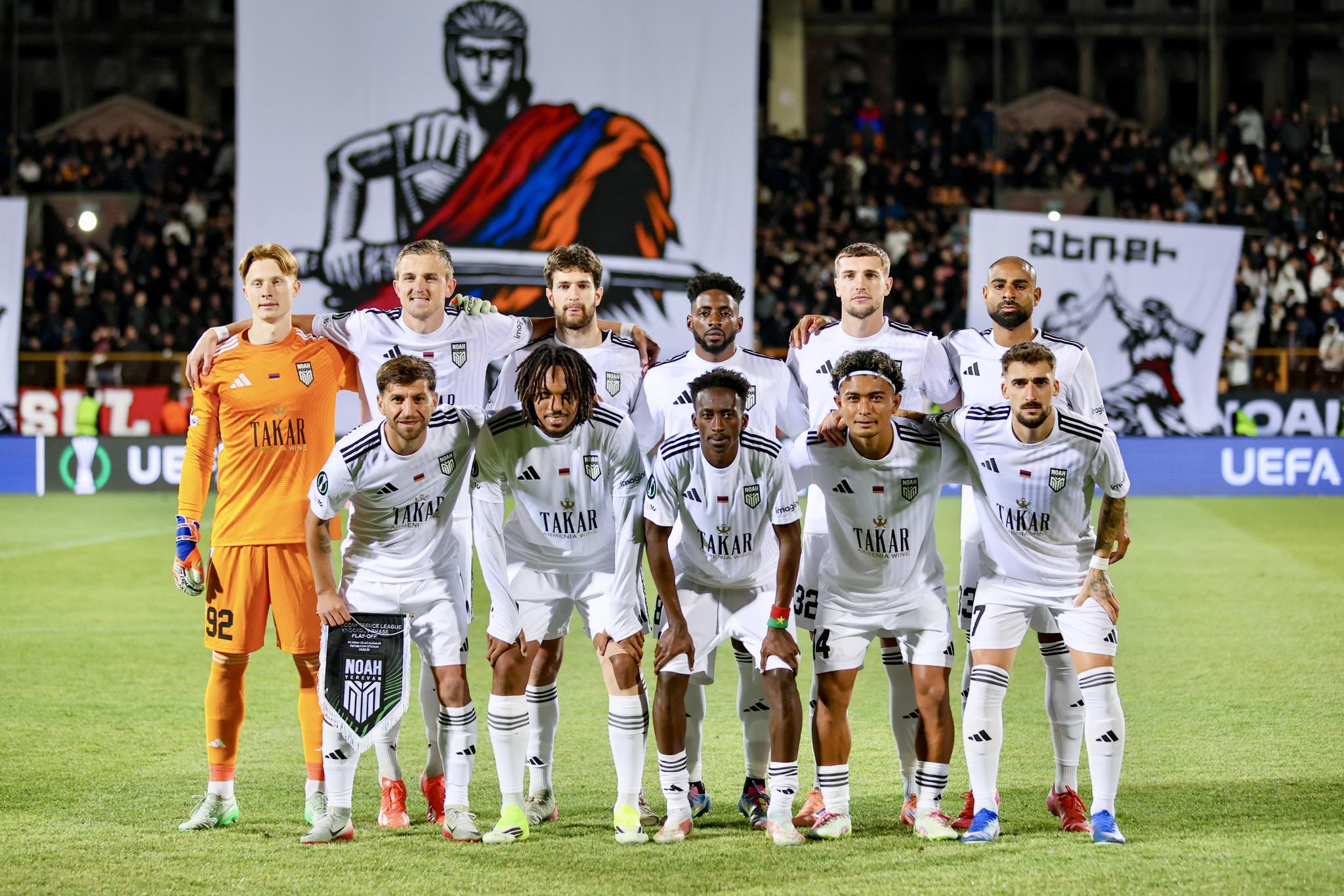 Alineación del FC Noah de Armenia ante el AZ Alkmaar en 2026