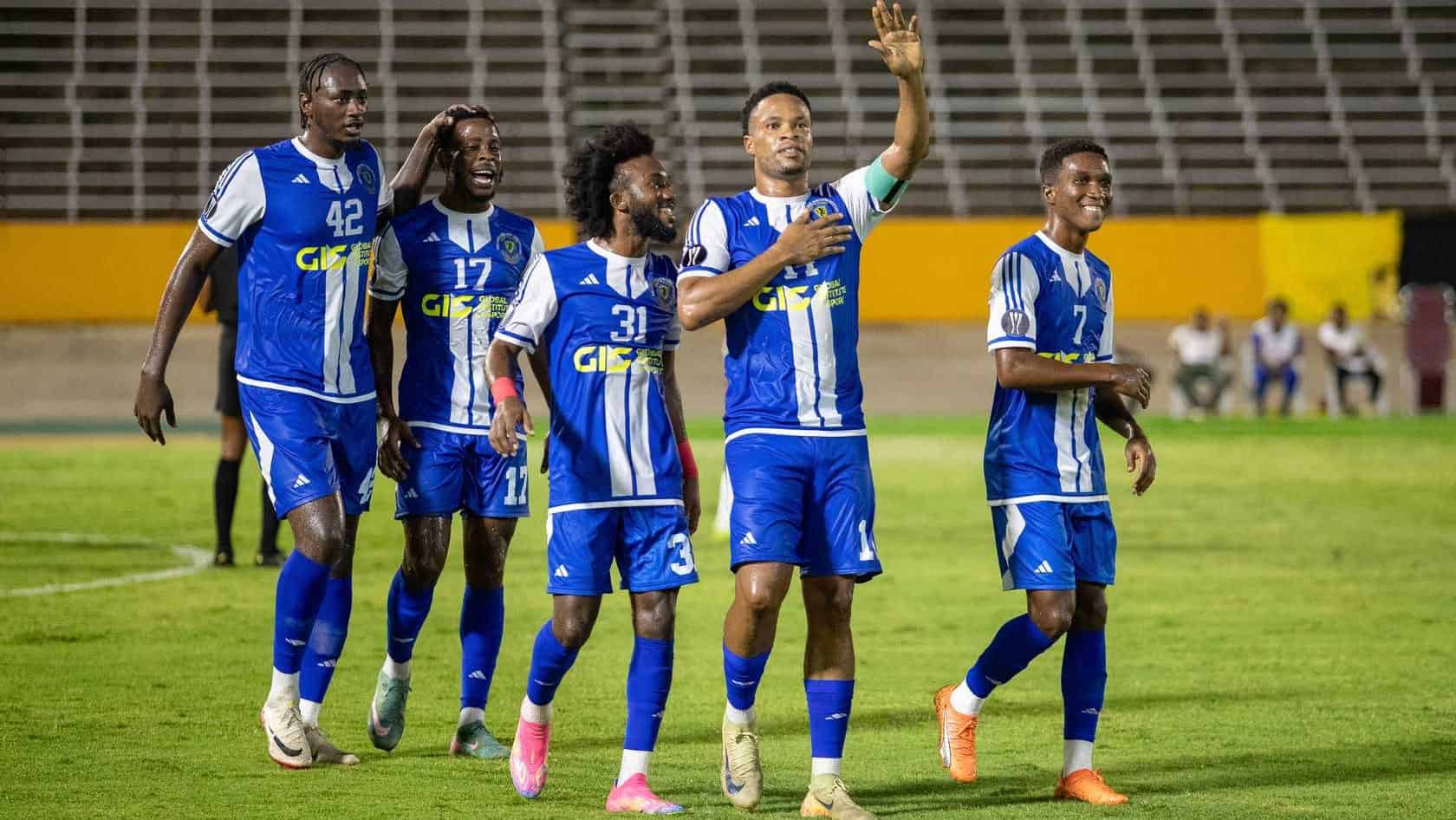 Mount Pleasant de Jamaica, con problemas de visado para ingresar a Estados Unidos.