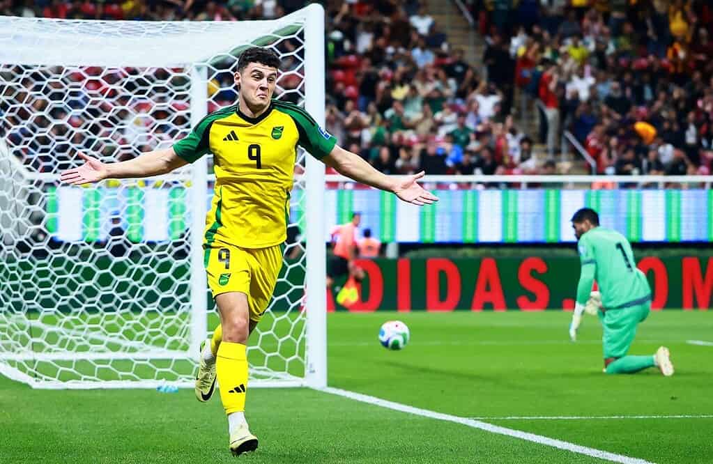 Jamaica derrotó a Nueva Caledonia.