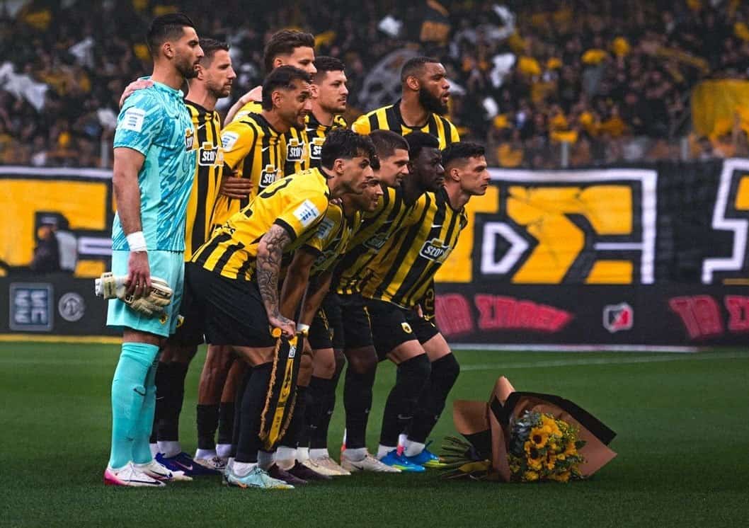 AEK Atenas celebra el campeonato de la Super League griega 2025-26 tras vencer a Panathinaikos
