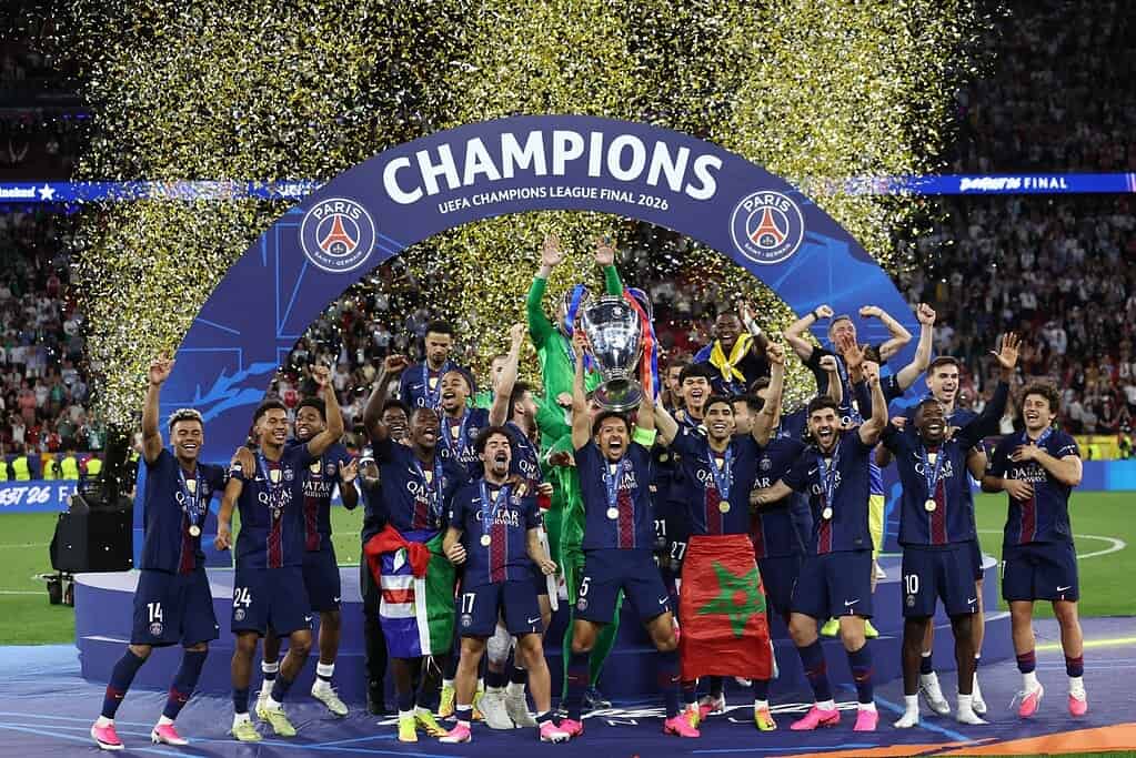 PSG celebra el título de la Champions League 2026 tras vencer a Arsenal en penales en Budapest