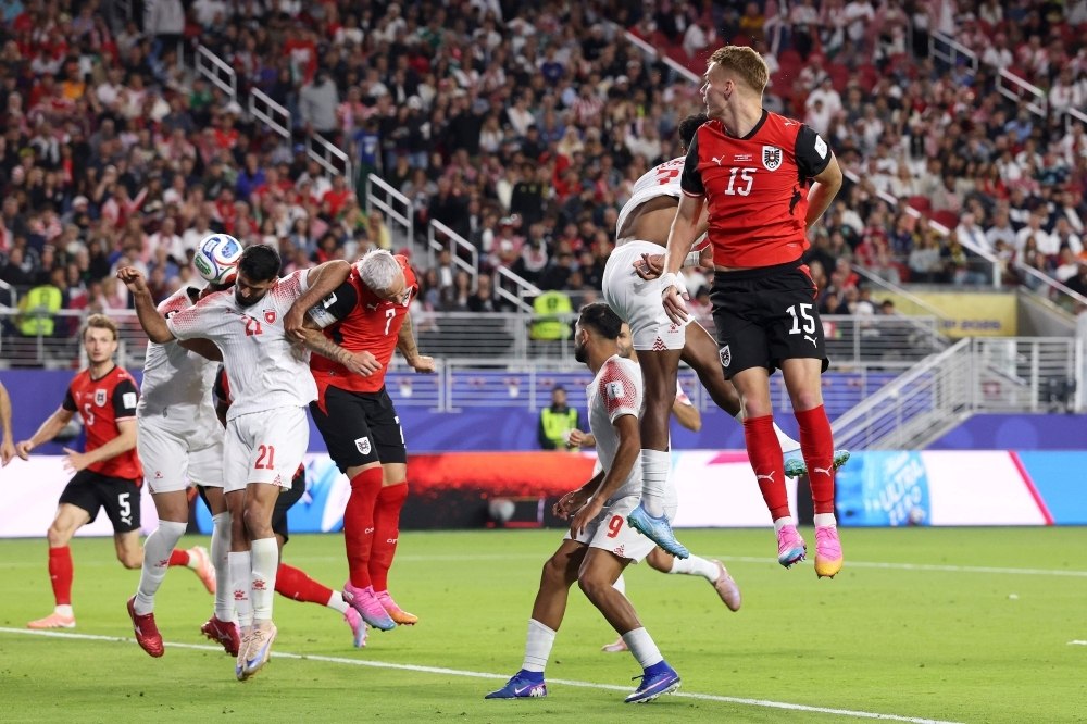 Jugadores de Austria celebran un gol contra Jordania en el Levi's Stadium durante el Mundial 2026
